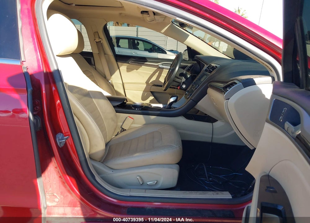 2014 FORD FUSION SE VIN: 3FA6P0HD8ER105864