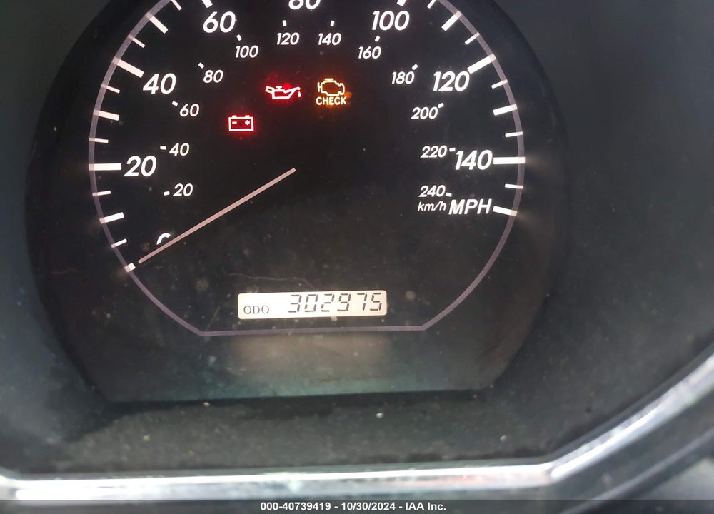 2004 LEXUS RX 330 BASE (A5) VIN: JTJGA31U240035169