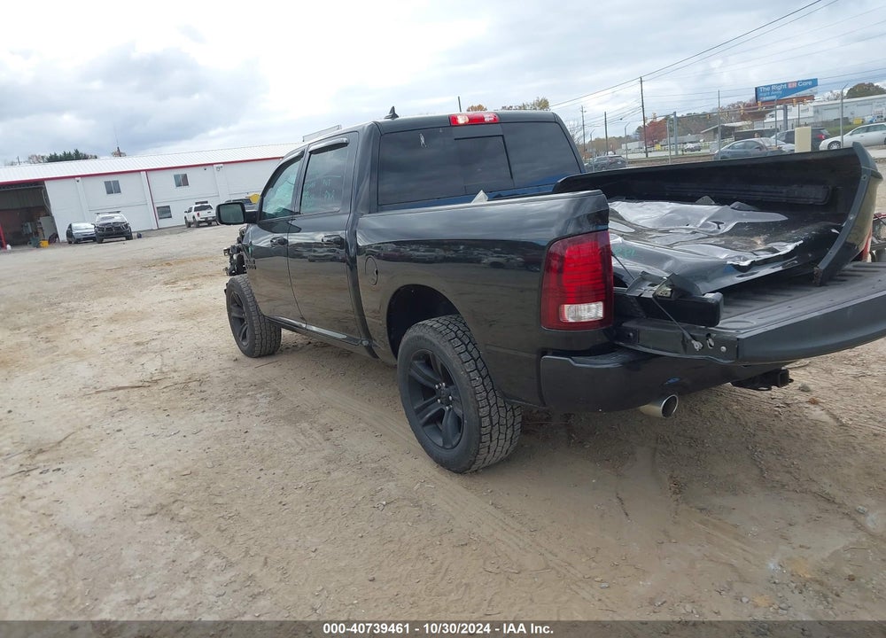 2018 RAM 1500 NIGHT 4X4 5'7 BOX VIN: 1C6RR7MT9JS197113