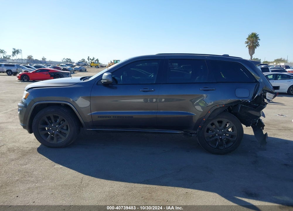 2017 JEEP GRAND CHEROKEE ALTITUDE 4X4 VIN: 1C4RJFAG1HC744980