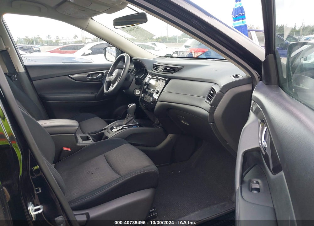 2017 NISSAN ROGUE S VIN: JN8AT2MT1HW390518