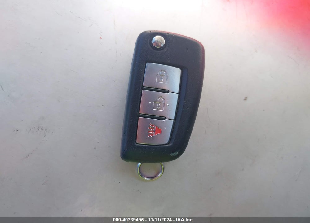 2017 NISSAN ROGUE S VIN: JN8AT2MT1HW390518