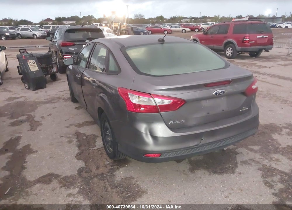 2012 FORD FOCUS SE VIN: 1FAHP3F2XCL381809