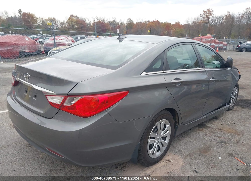 2013 HYUNDAI SONATA GLS VIN: 5NPEB4AC9DH594161