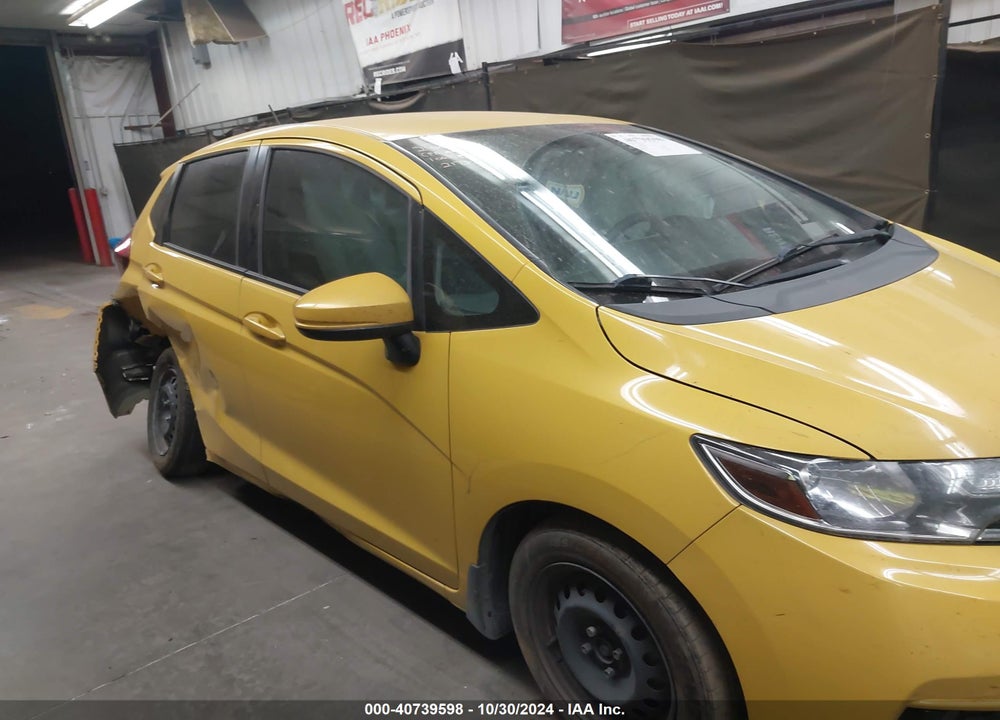 2019 HONDA FIT LX VIN: 3HGGK5H42KM702173
