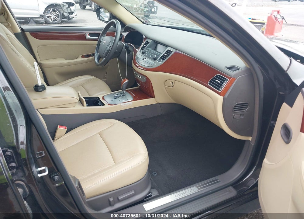 2014 HYUNDAI GENESIS 3.8 VIN: KMHGC4DD4EU259497