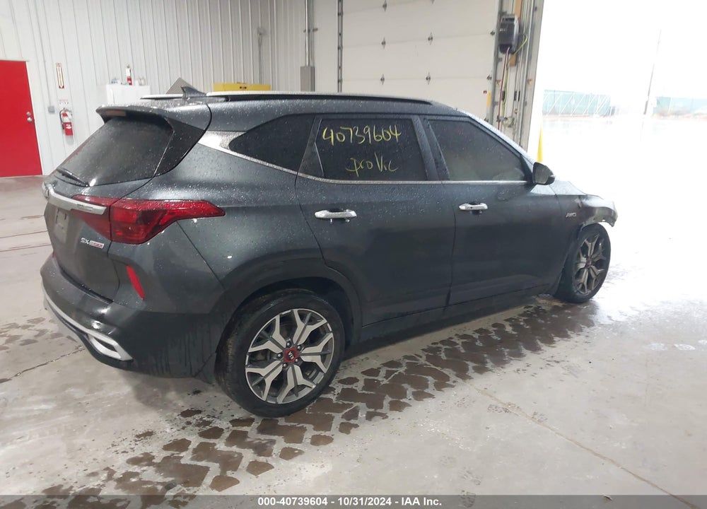 2021 KIA SELTOS SX TURBO VIN: KNDETCA21M7055259