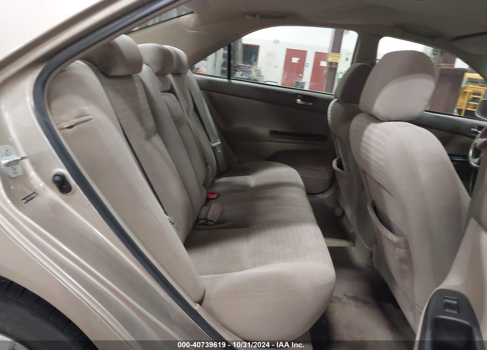 2005 TOYOTA CAMRY LE VIN: 4T1BE32K05U984627