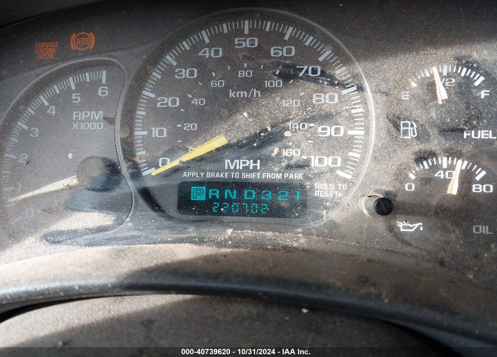 2000 CHEVROLET SILVERADO 1500 LS VIN: 1GCEK14T8YZ235165