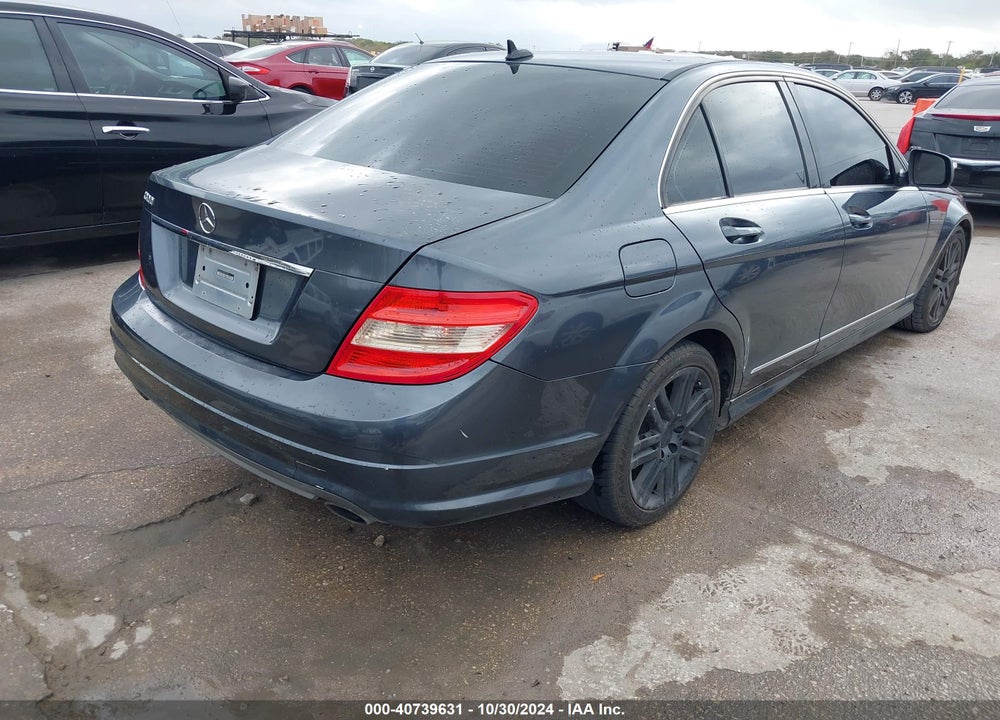 2008 MERCEDES-BENZ C 300 LUXURY/SPORT VIN: WDDGF54X78F075536
