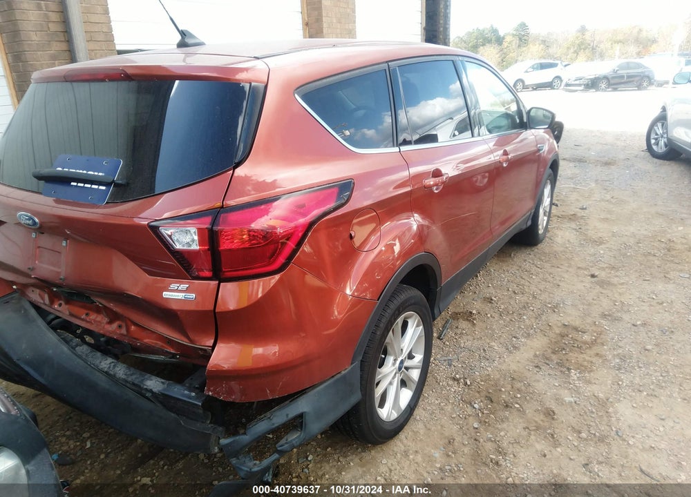2019 FORD ESCAPE SE VIN: 1FMCU9GD4KUB77429