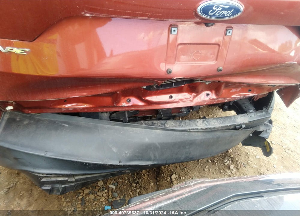 2019 FORD ESCAPE SE VIN: 1FMCU9GD4KUB77429