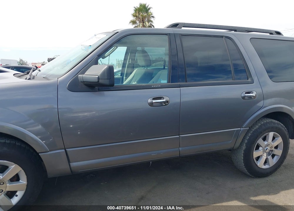 2010 FORD EXPEDITION XLT VIN: 1FMJU1F53AEB51772