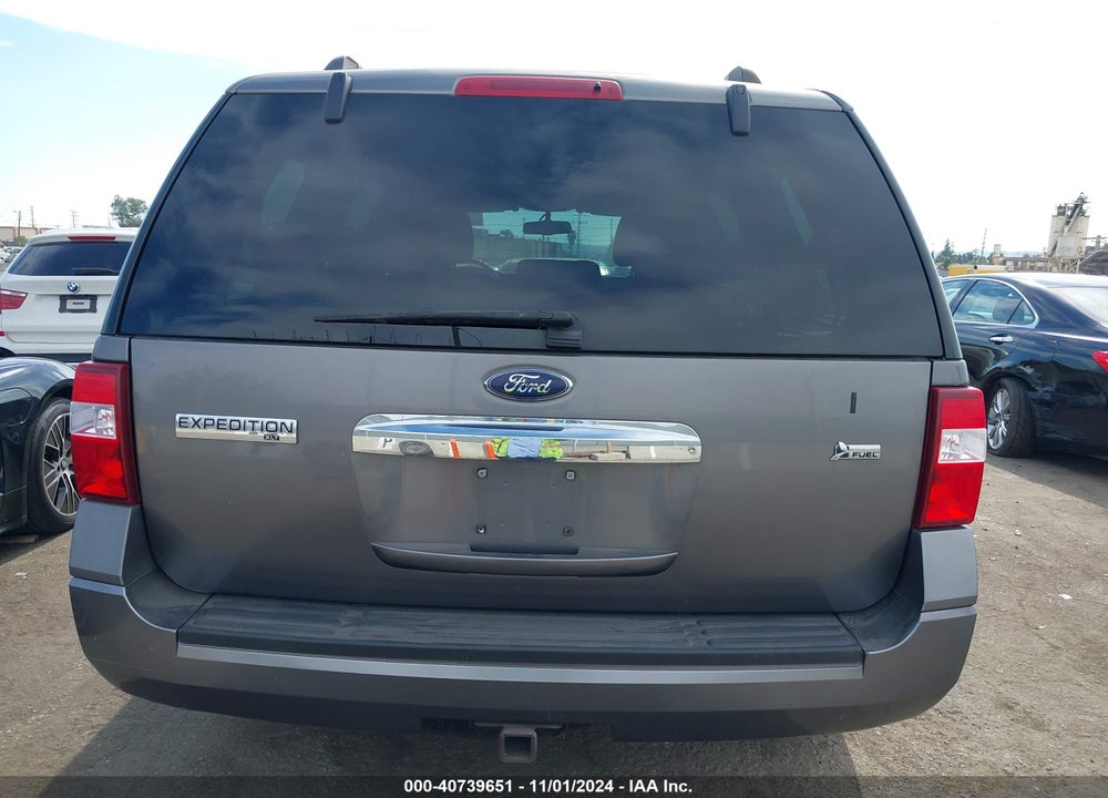 2010 FORD EXPEDITION XLT VIN: 1FMJU1F53AEB51772