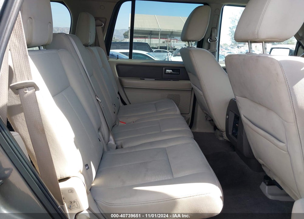 2010 FORD EXPEDITION XLT VIN: 1FMJU1F53AEB51772