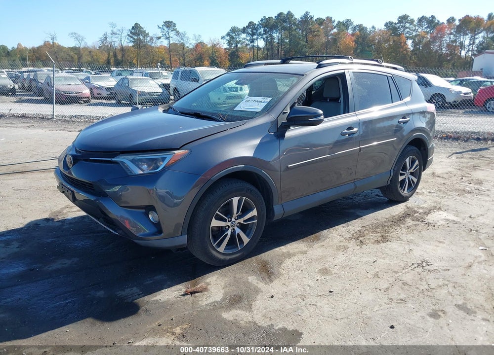 2017 TOYOTA RAV4 XLE VIN: 2T3RFREV4HW679406