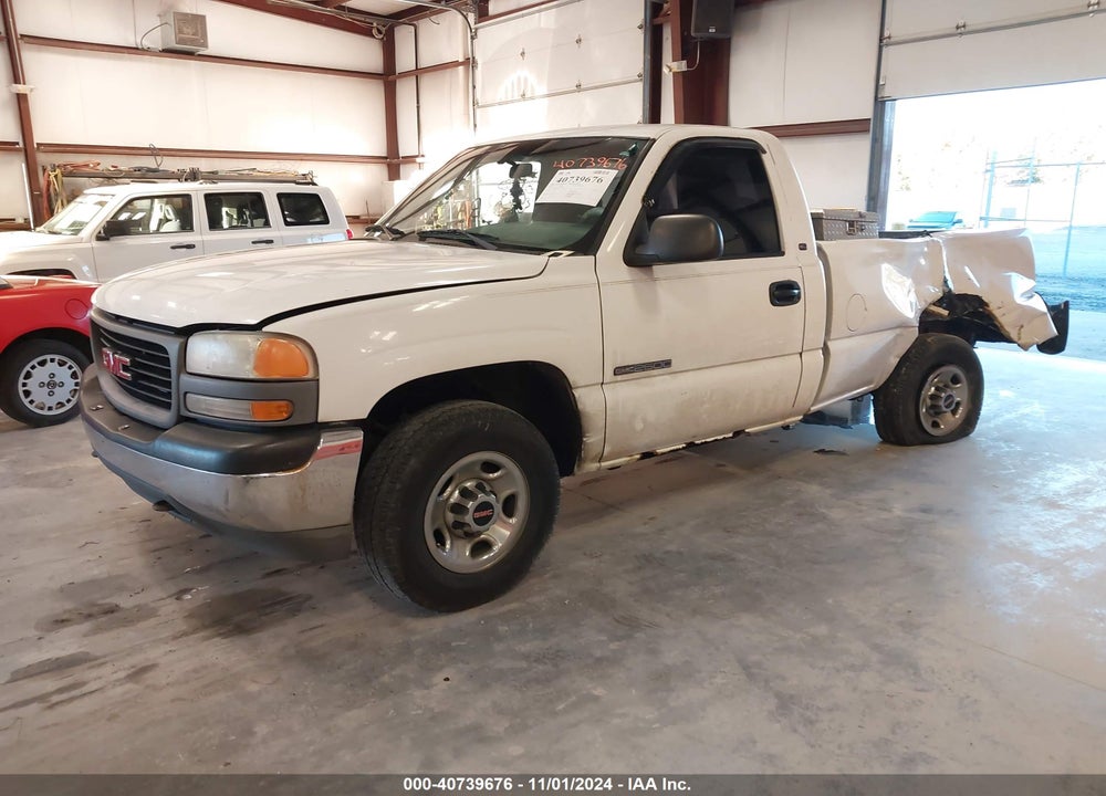2000 GMC SIERRA 2500 SL VIN: 1GTFC24T0YE107498