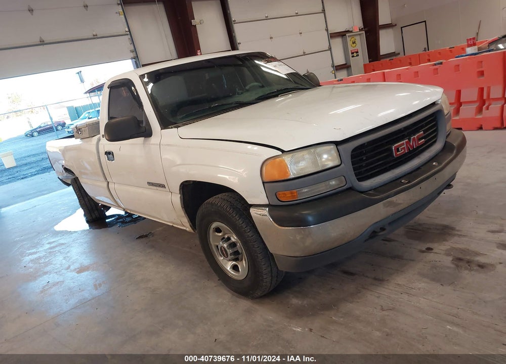 2000 GMC SIERRA 2500 SL VIN: 1GTFC24T0YE107498