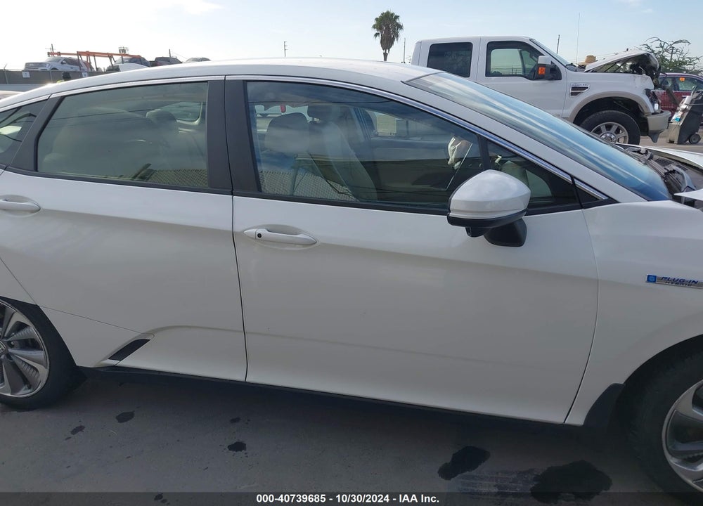 2018 HONDA CLARITY PLUG-IN HYBRID VIN: JHMZC5F15JC007164