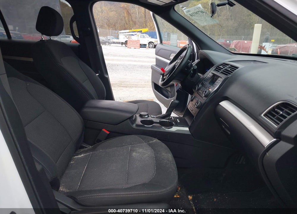 2017 FORD EXPLORER XLT VIN: 1FM5K8D81HGE35106