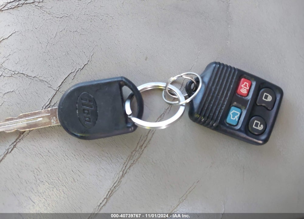 2010 FORD FOCUS SEL VIN: 1FAHP3HN7AW154239