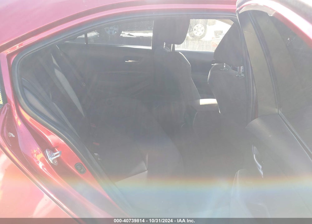 2020 TOYOTA COROLLA LE VIN: JTDEPRAE3LJ085088