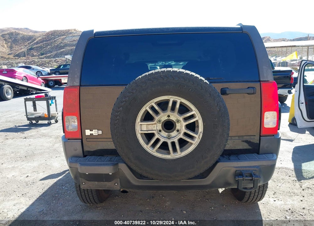2009 HUMMER H3 SUV VIN: 5GTEN13E898143855