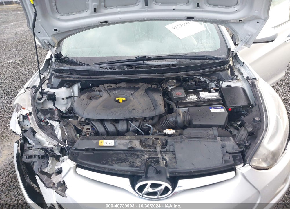 2014 HYUNDAI ELANTRA VIN: KMHDH4AE1EU174019