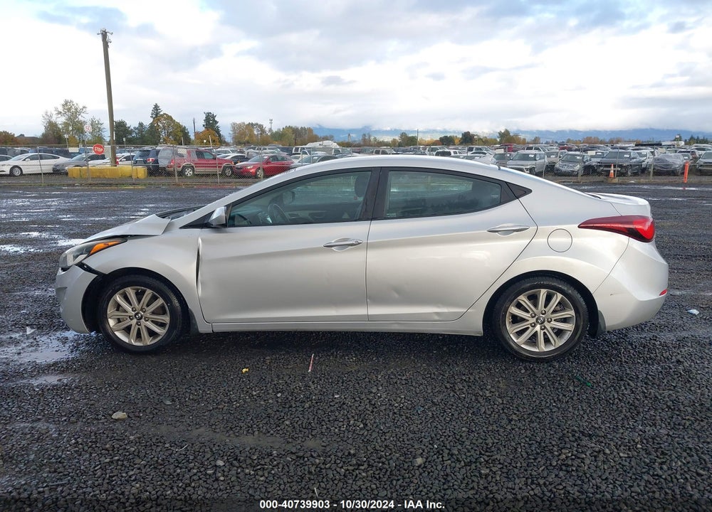2014 HYUNDAI ELANTRA VIN: KMHDH4AE1EU174019