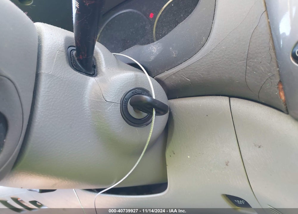 2008 TOYOTA SIENNA LE VIN: 5TDZK23C78S212809
