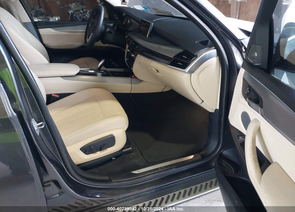 2016 BMW X5 XDRIVE35I VIN: 5UXKR0C54G0S84909