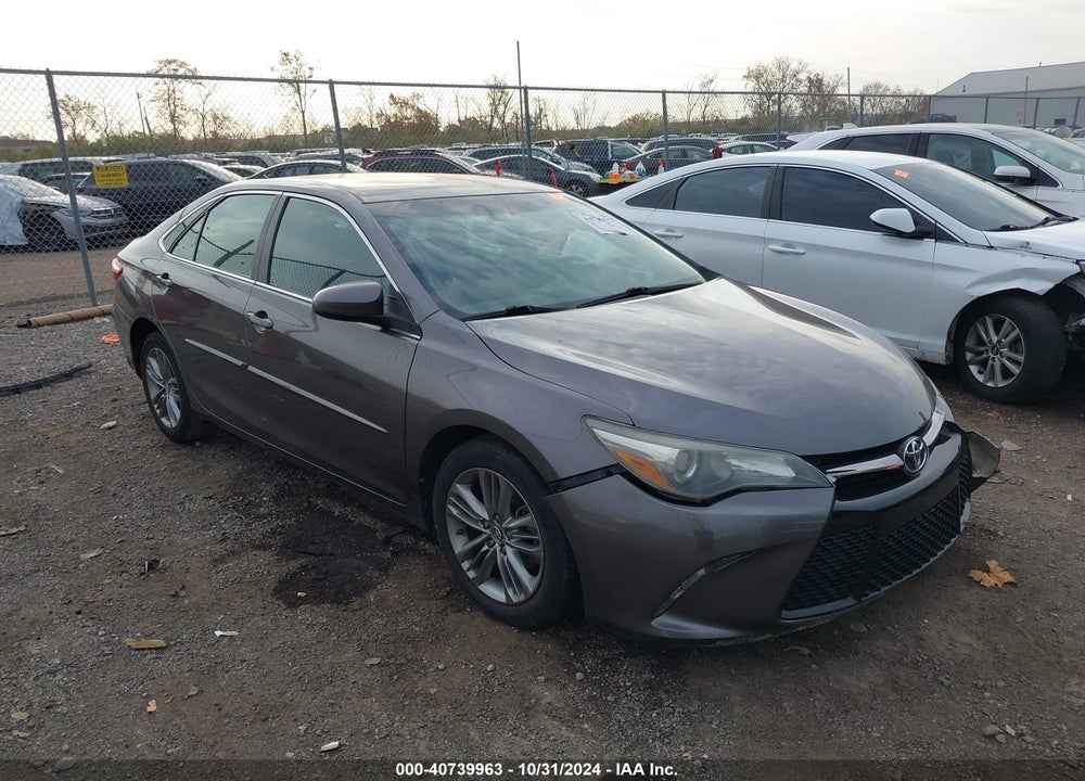 2015 TOYOTA CAMRY SE VIN: 4T1BF1FK8FU107753