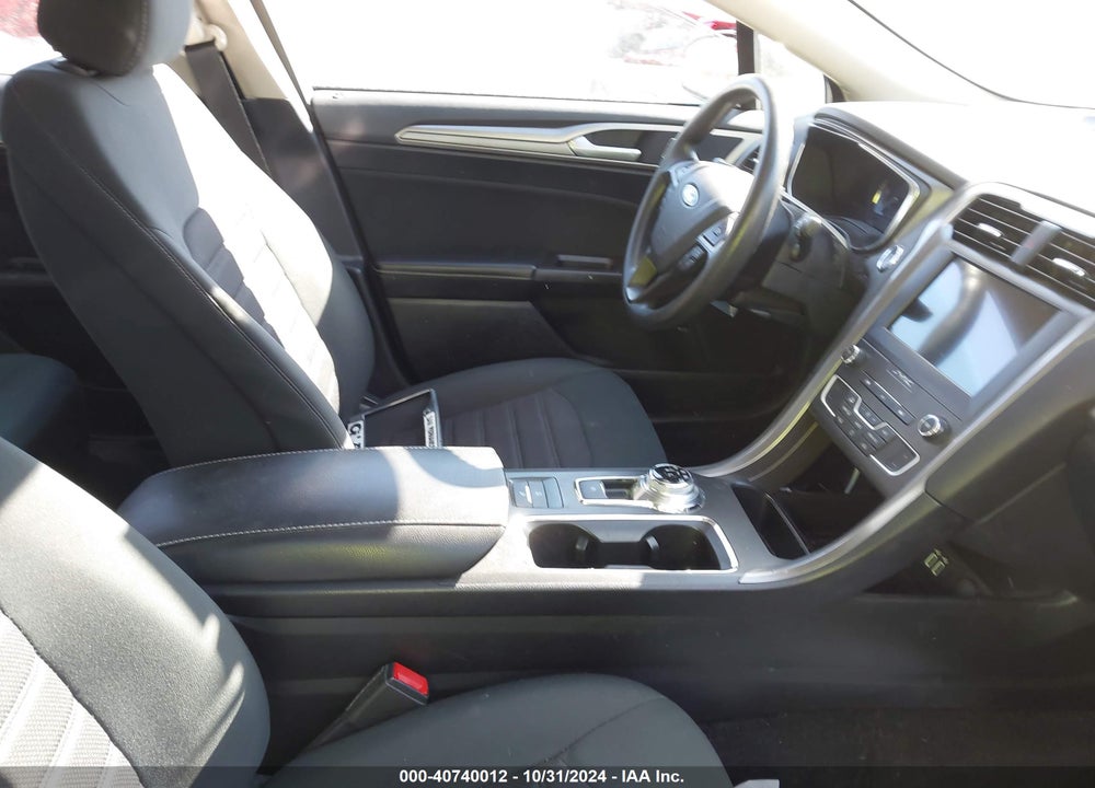 2020 FORD FUSION SE VIN: 3FA6P0LU8LR223644