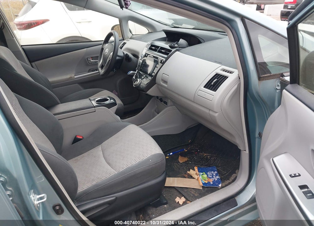 2017 TOYOTA PRIUS V THREE VIN: JTDZN3EU6HJ066418
