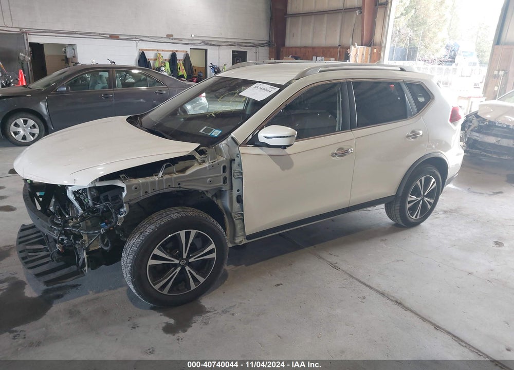 2019 NISSAN ROGUE SV VIN: JN8AT2MV8KW382800