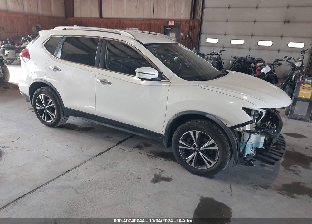 2019 NISSAN ROGUE SV VIN: JN8AT2MV8KW382800