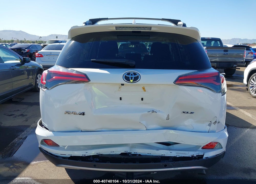 2017 TOYOTA RAV4 XLE VIN: 2T3WFREV6HW343680