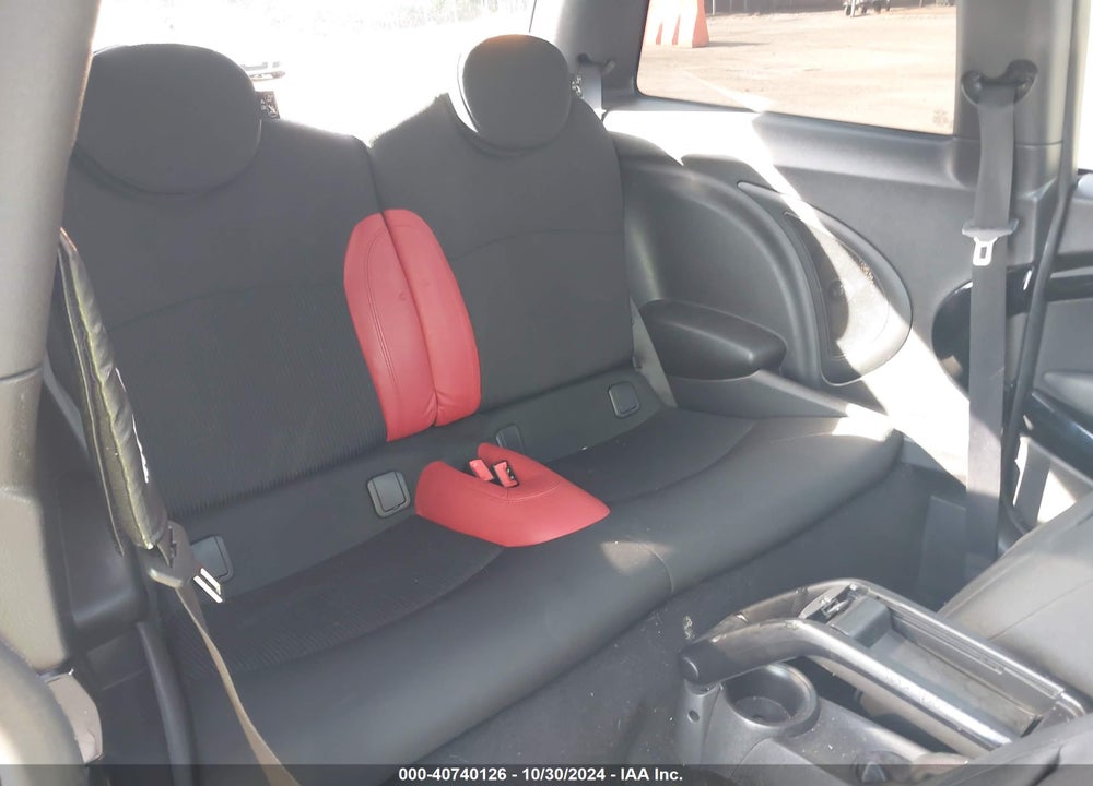 2012 MINI JOHN COOPER WORKS VIN: WMWSV9C50CT199668