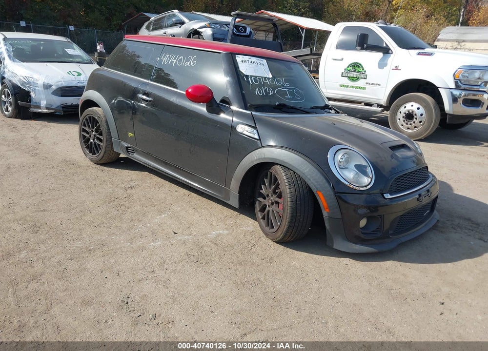 2012 MINI JOHN COOPER WORKS VIN: WMWSV9C50CT199668