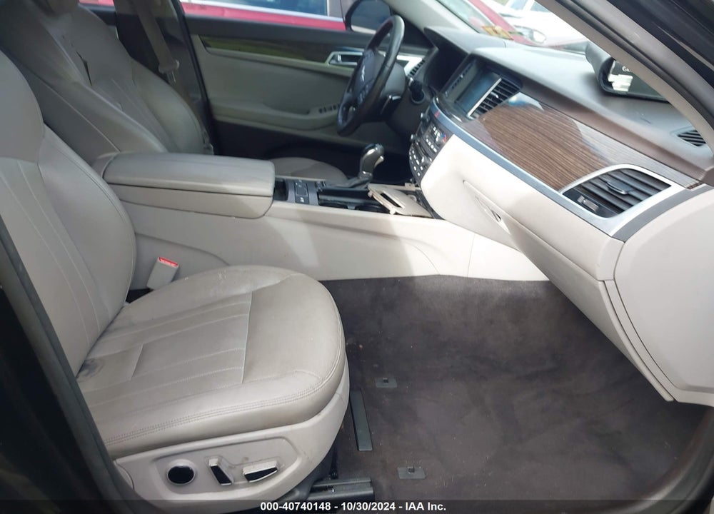 2016 HYUNDAI GENESIS 3.8 VIN: KMHGN4JE0GU119702