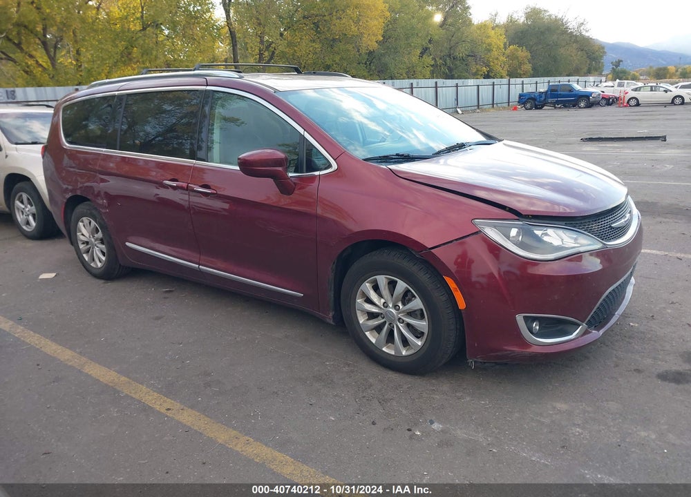 2019 CHRYSLER PACIFICA TOURING L VIN: 2C4RC1BG2KR626317
