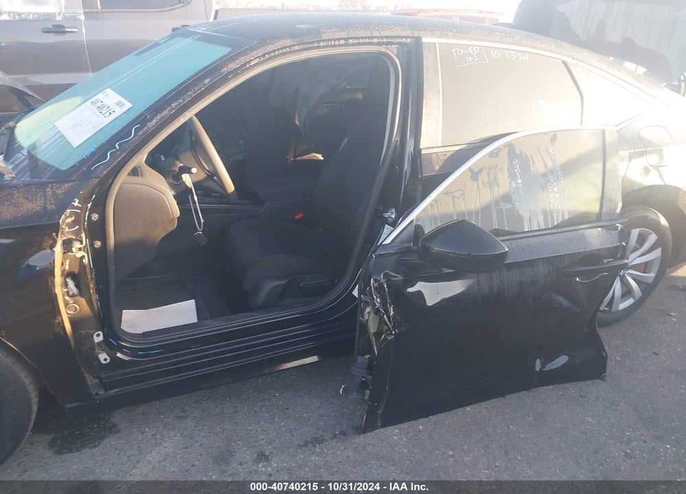 2022 HONDA CIVIC LX VIN: 2HGFE2F28NH507412