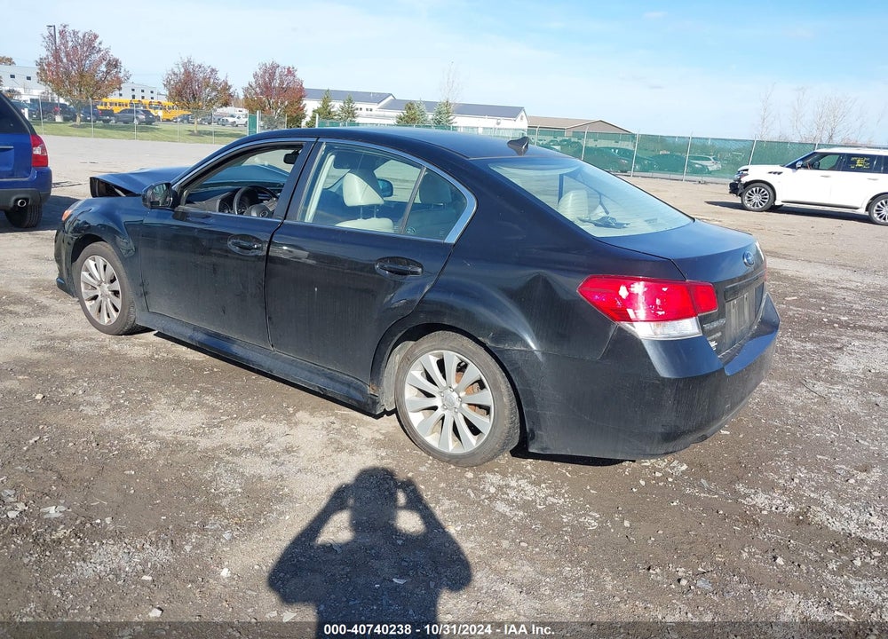 2011 SUBARU LEGACY 2.5I LIMITED VIN: 4S3BMBL65B3221765