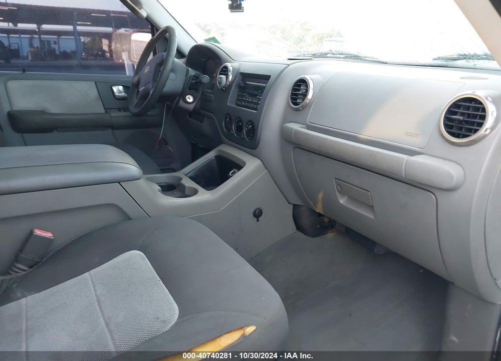 2004 FORD EXPEDITION XLT VIN: 1FMRU15WX4LB21388