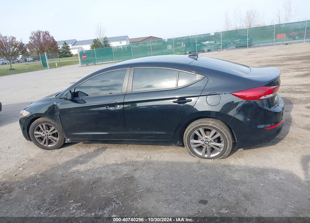 2017 HYUNDAI ELANTRA SE VIN: KMHD84LFXHU065701