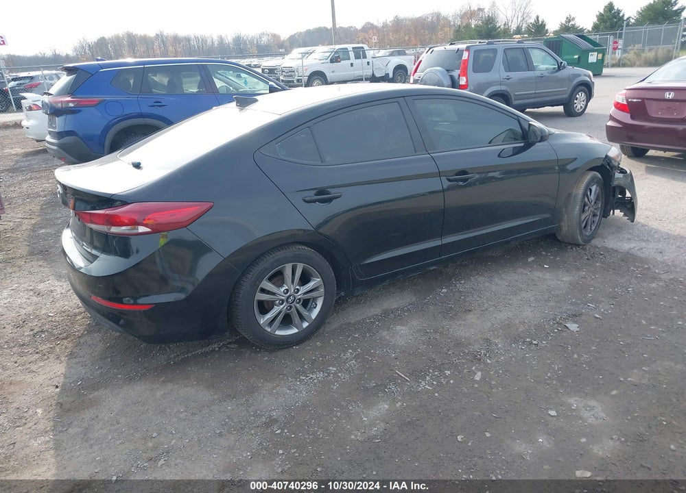 2017 HYUNDAI ELANTRA SE VIN: KMHD84LFXHU065701
