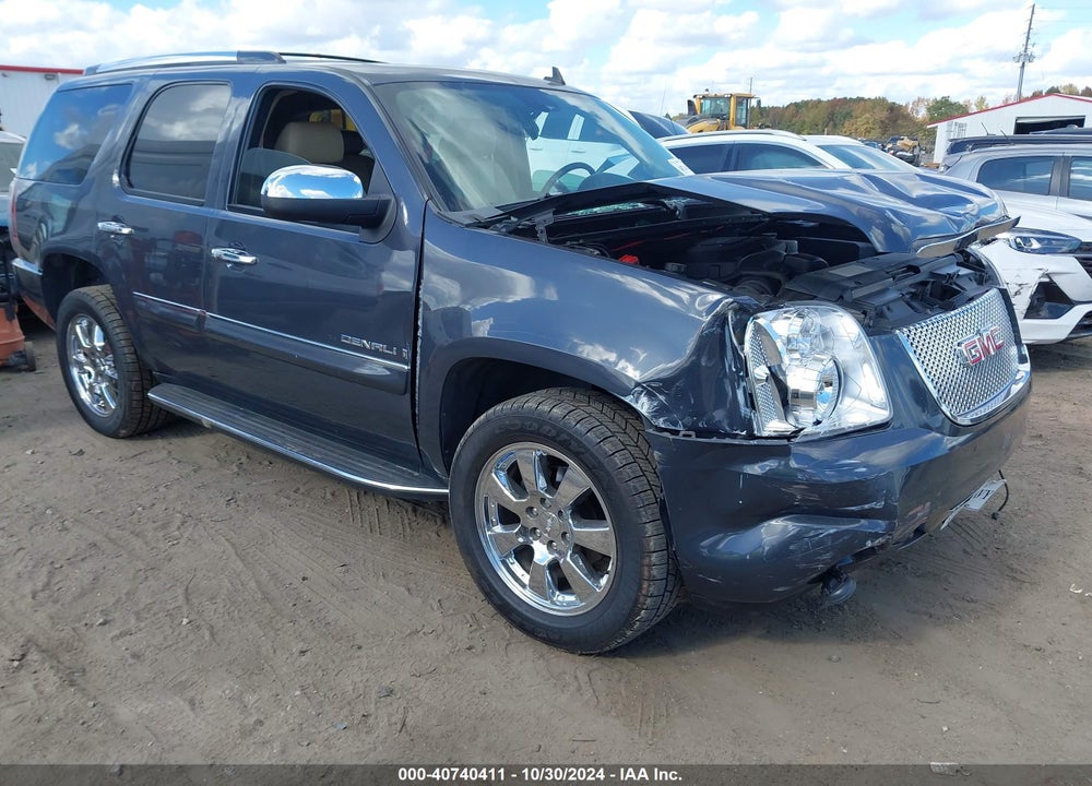 2008 GMC YUKON DENALI VIN: 1GKFK63868J156207