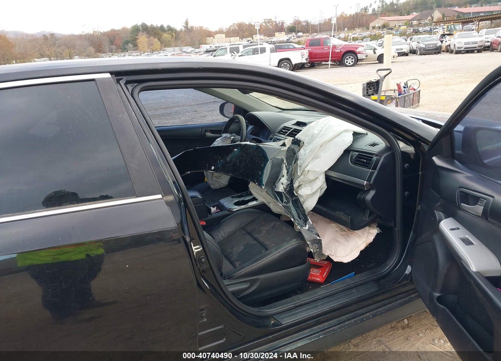 2014 TOYOTA CAMRY SE VIN: 4T1BF1FK4EU344772