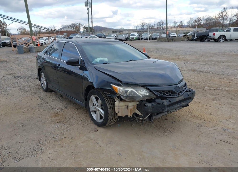2014 TOYOTA CAMRY SE VIN: 4T1BF1FK4EU344772