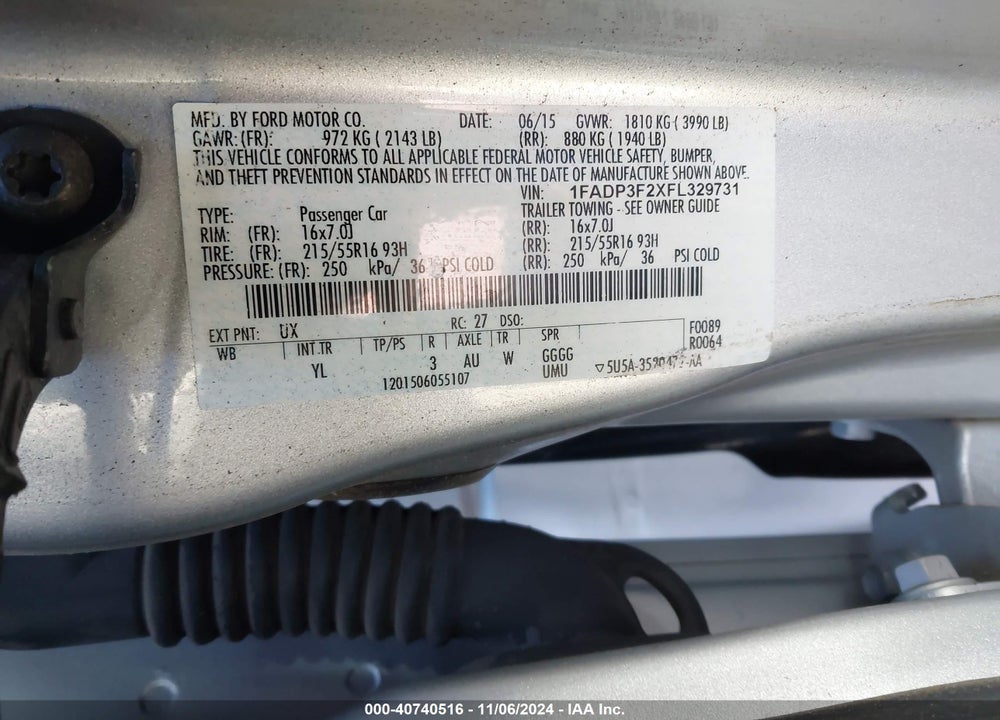 2015 FORD FOCUS SE VIN: 1FADP3F2XFL329731